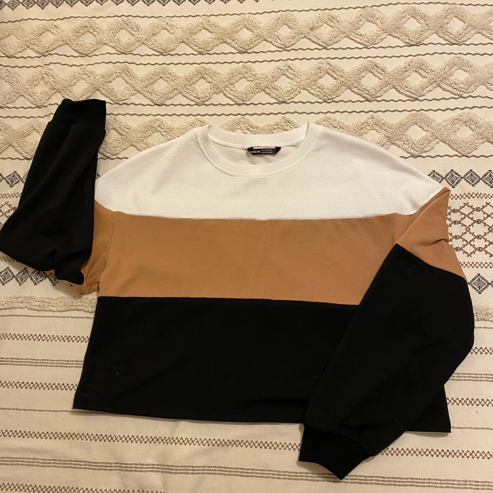 Shein size S long sleeve crop shirt